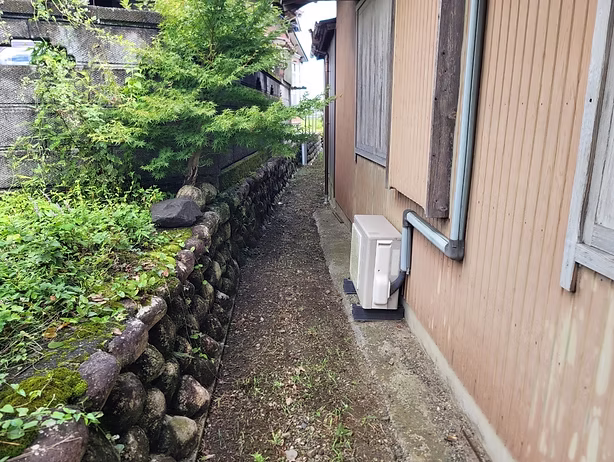 草刈り・枝切り作業（施工後）